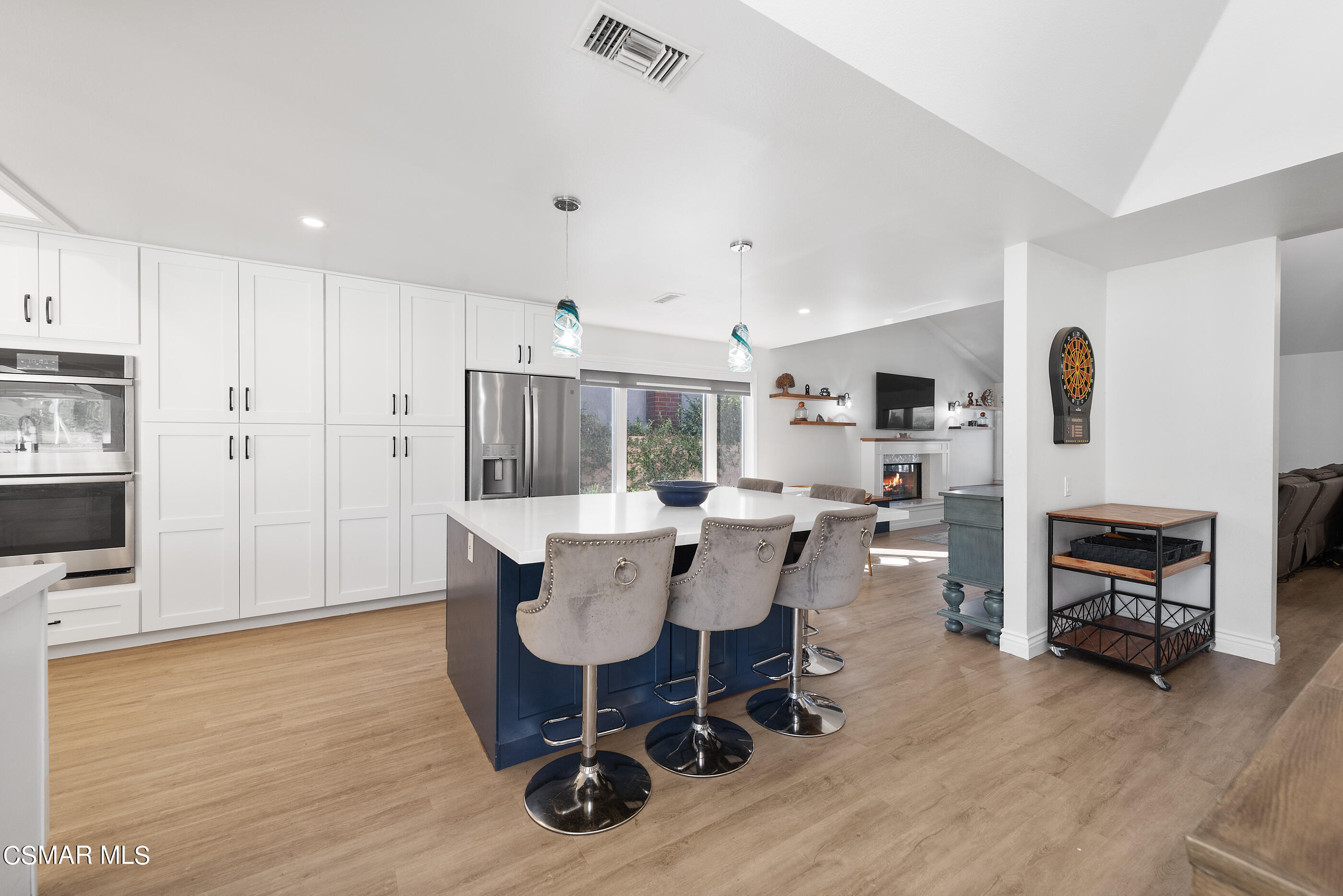 3386 Texas Avenue Simi Valley, CA 93063 - Photo 14 of 71 a dining room with furniture and wooden floor