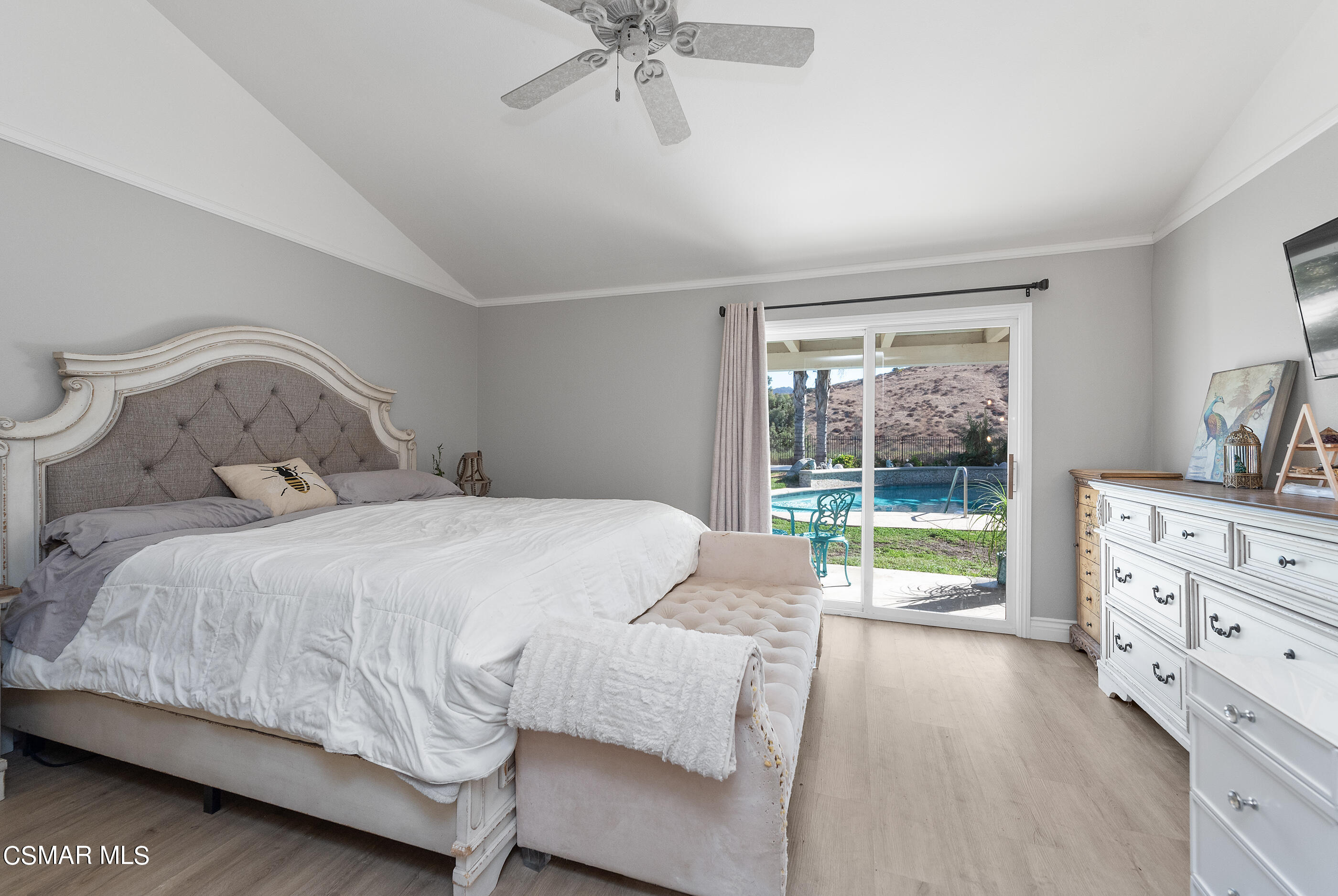 3386 Texas Avenue Simi Valley, CA 93063 - Photo 27 of 71 Primary Suite