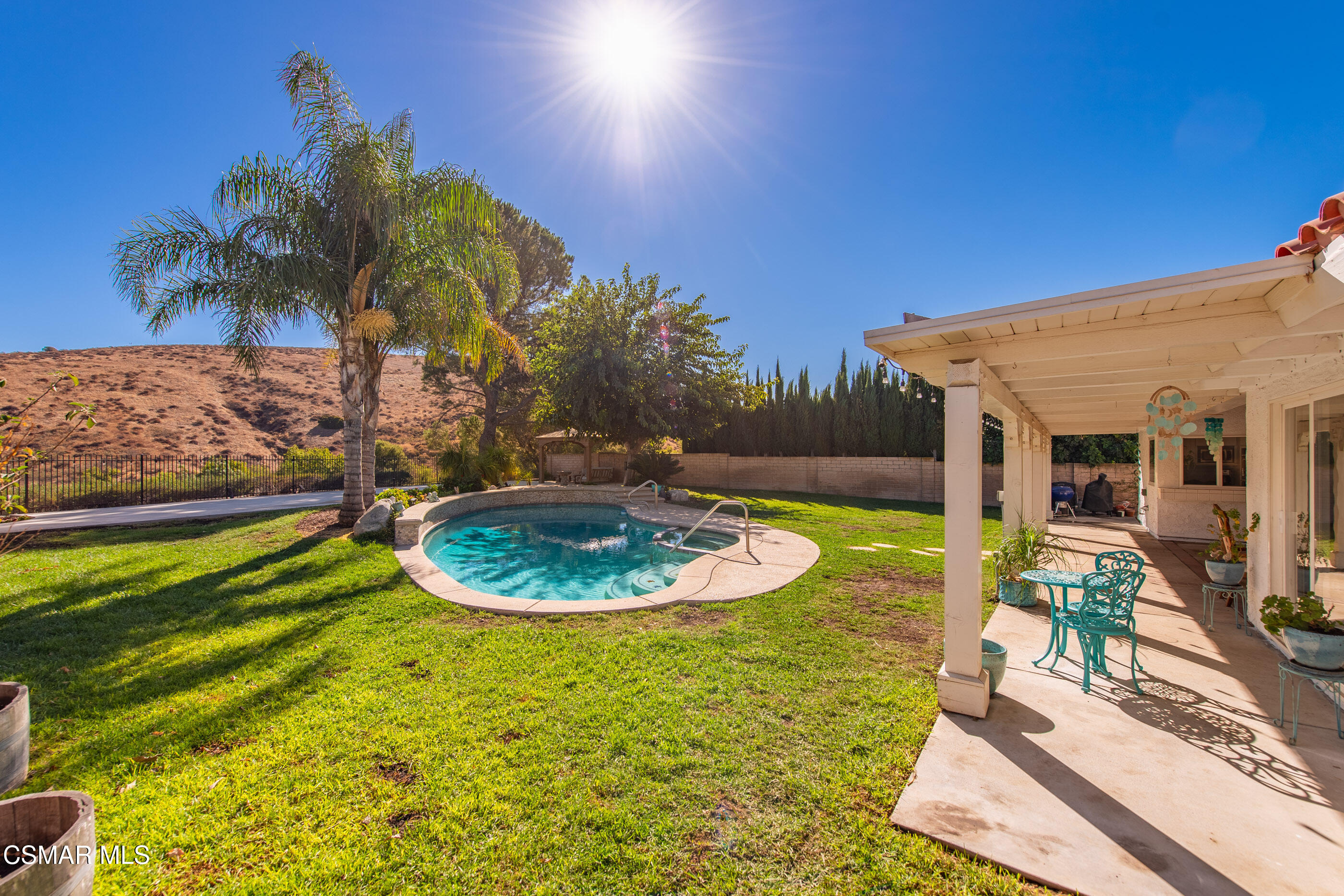 3386 Texas Avenue Simi Valley, CA 93063 - Photo 41 of 71 Backyard