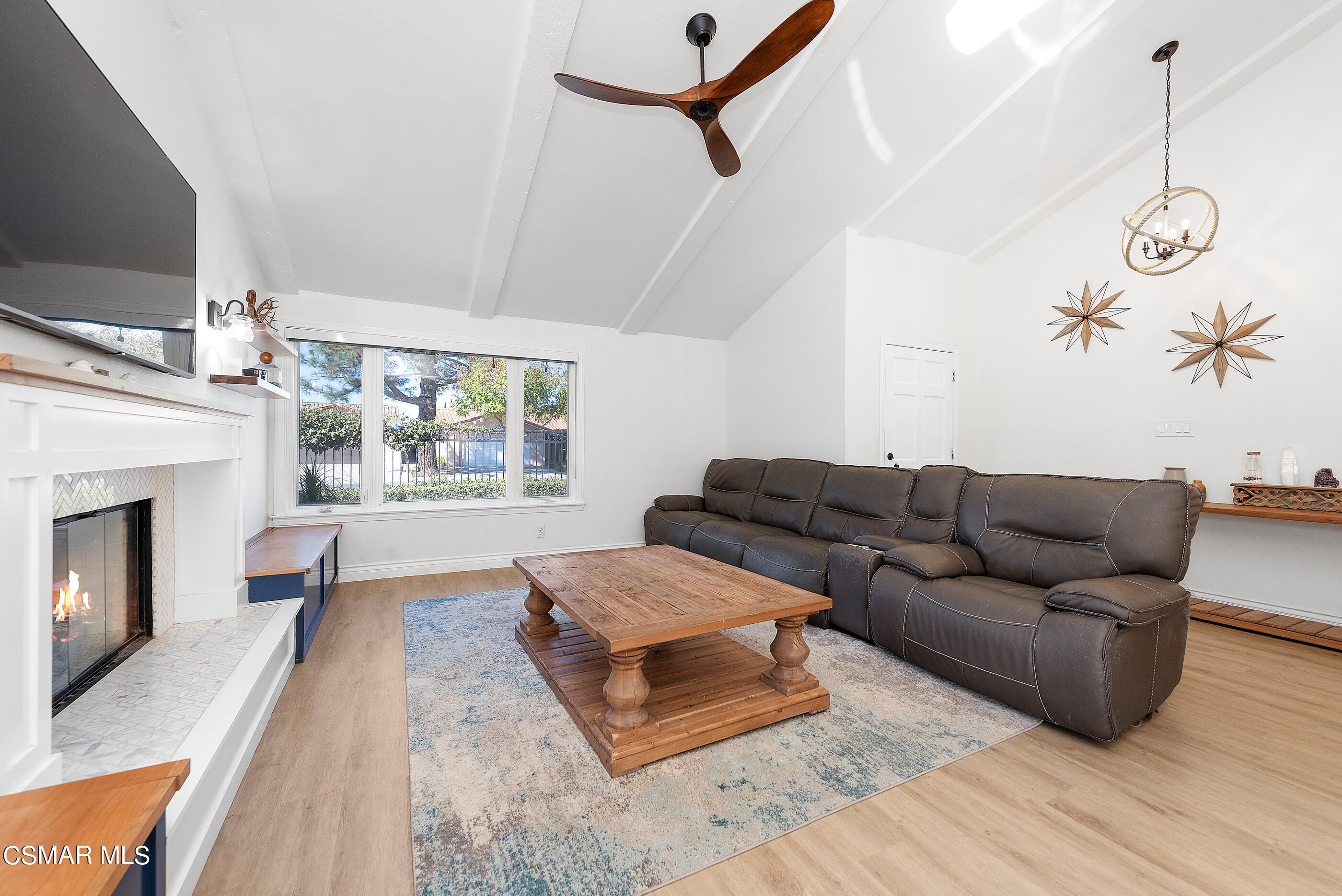 3386 Texas Avenue Simi Valley, CA 93063 - Photo 9 of 71 a living room with furniture and a fireplace