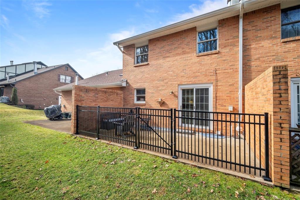 602 Forest Ridge Drive Pittsburgh, PA 15221 - Photo 35 of 41 Gallery Image 35
