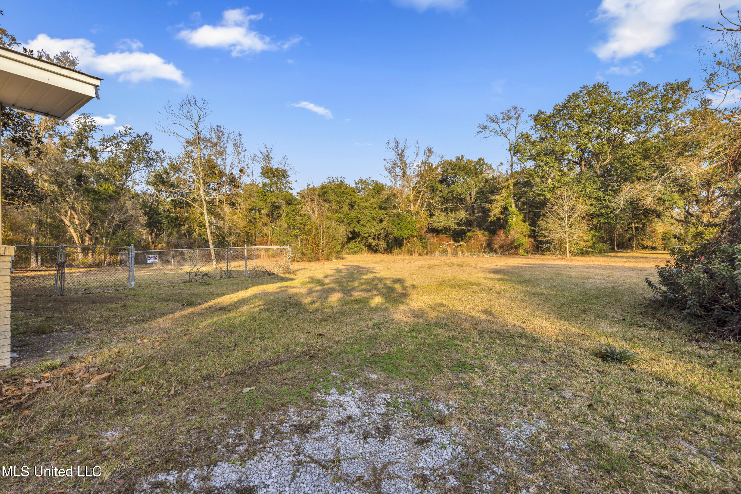 13600 Money Farm Road Ocean Springs, MS 39564 - Photo 4 of 35 IMG_7912