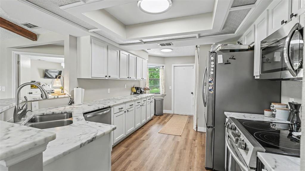 5303 Knights Station Road Lakeland, FL 33810 - Photo 12 of 48