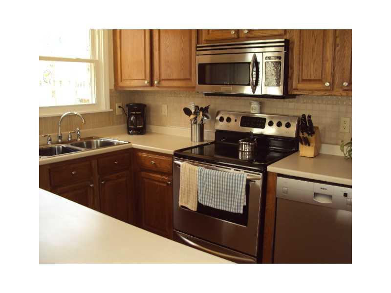 51 Sandy Hill Road South Portland, ME 04106 - Photo 16 of 27 Kitchen.