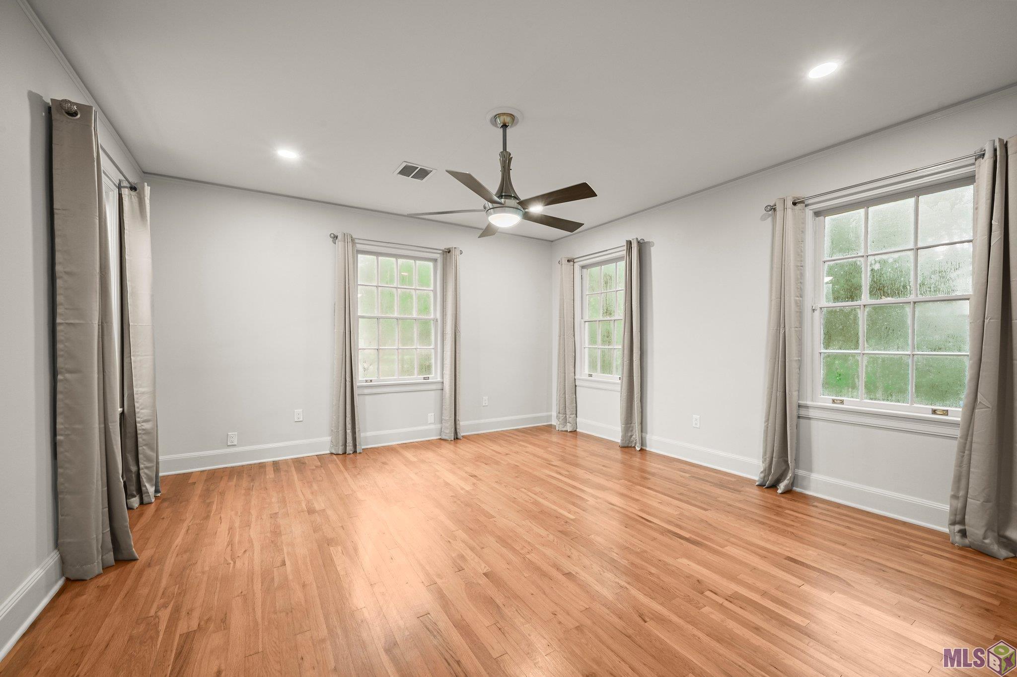 418 Kenwood Avenue Baton Rouge, LA 70806 - Photo 25 of 39 Front Bedroom