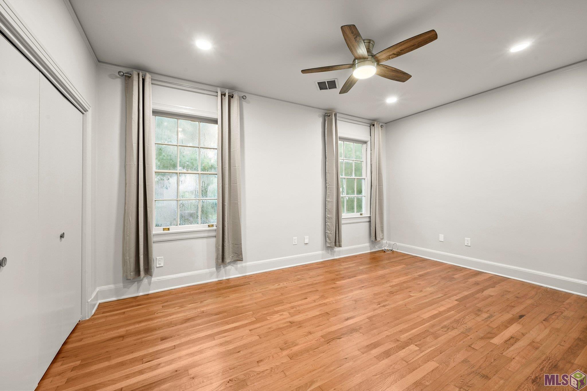 418 Kenwood Avenue Baton Rouge, LA 70806 - Photo 26 of 39 Middle Bedroom