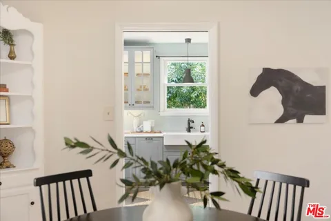 $975,000 | 1927 North Fairview Street, Burbank, CA 91505