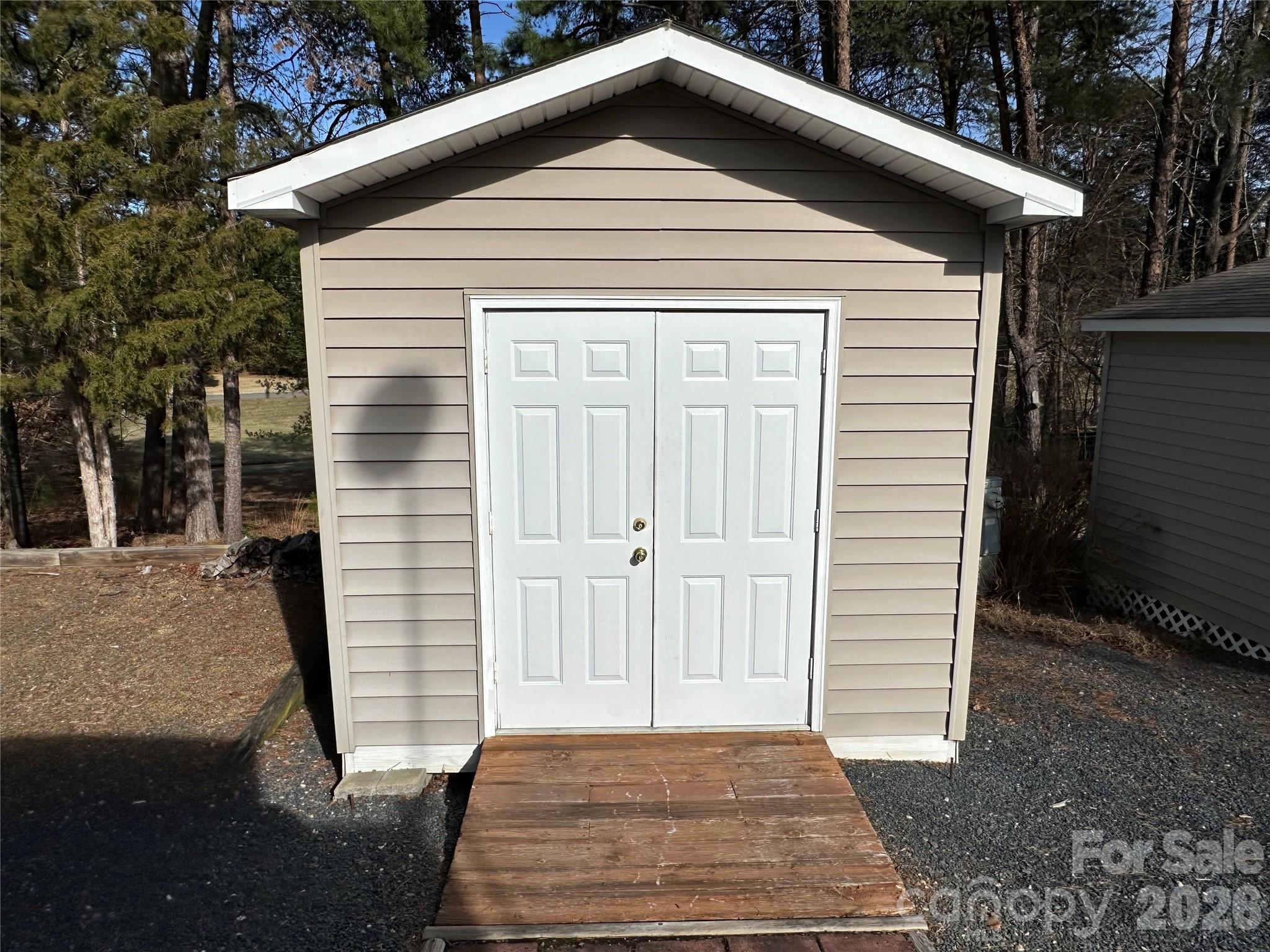 125 Cardinal Drive New London, NC 28127 - Photo 31 of 48