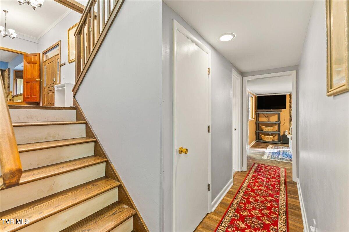 305 Pleasley Road Kingsport, TN 37660 - Photo 61 of 89 62-128A8997