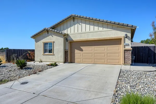 $589,990 | 7905 Springarden Way, Sacramento, CA 95828