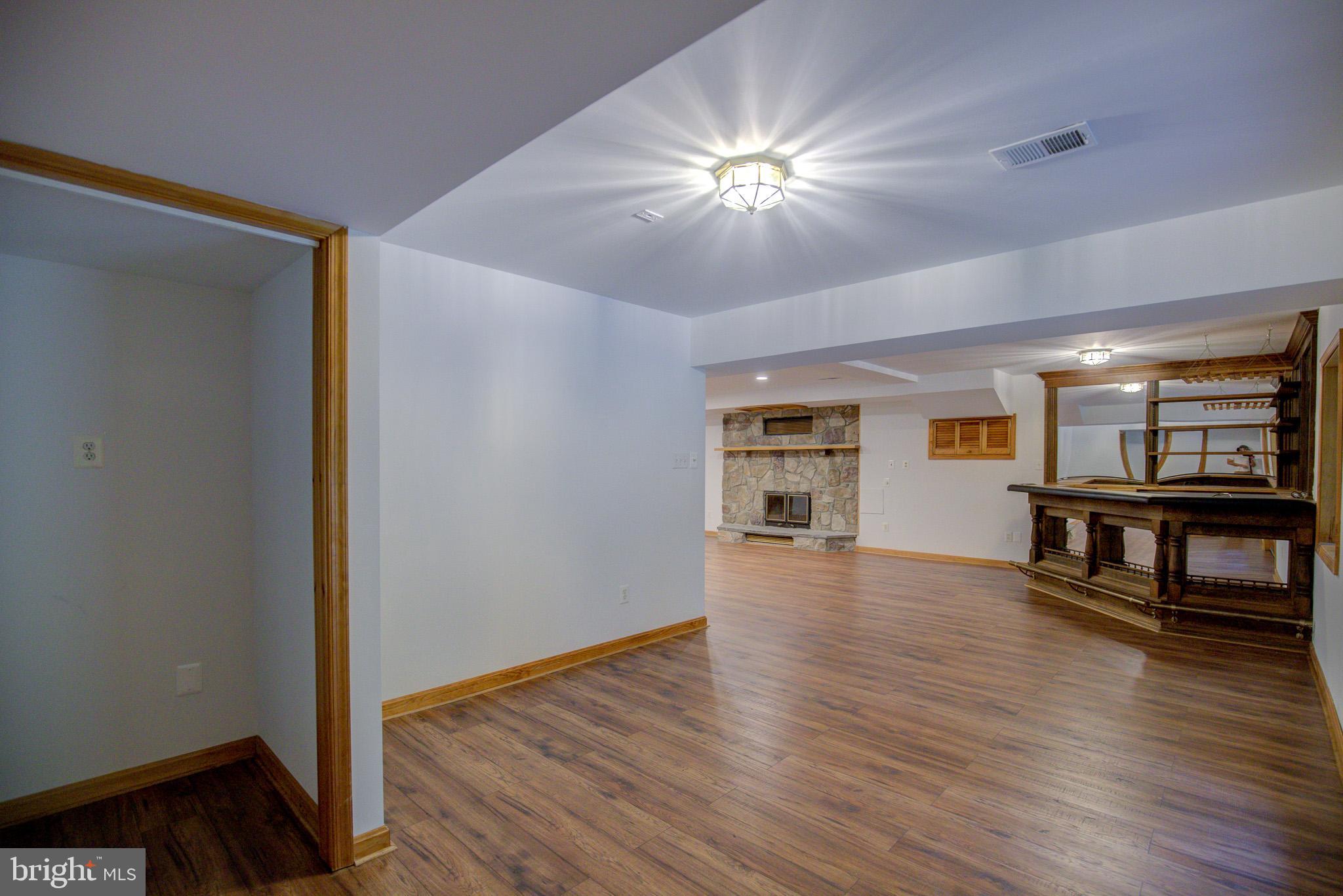 813 Blacks Hill Road Great Falls, VA 22066 - Photo 63 of 92 View