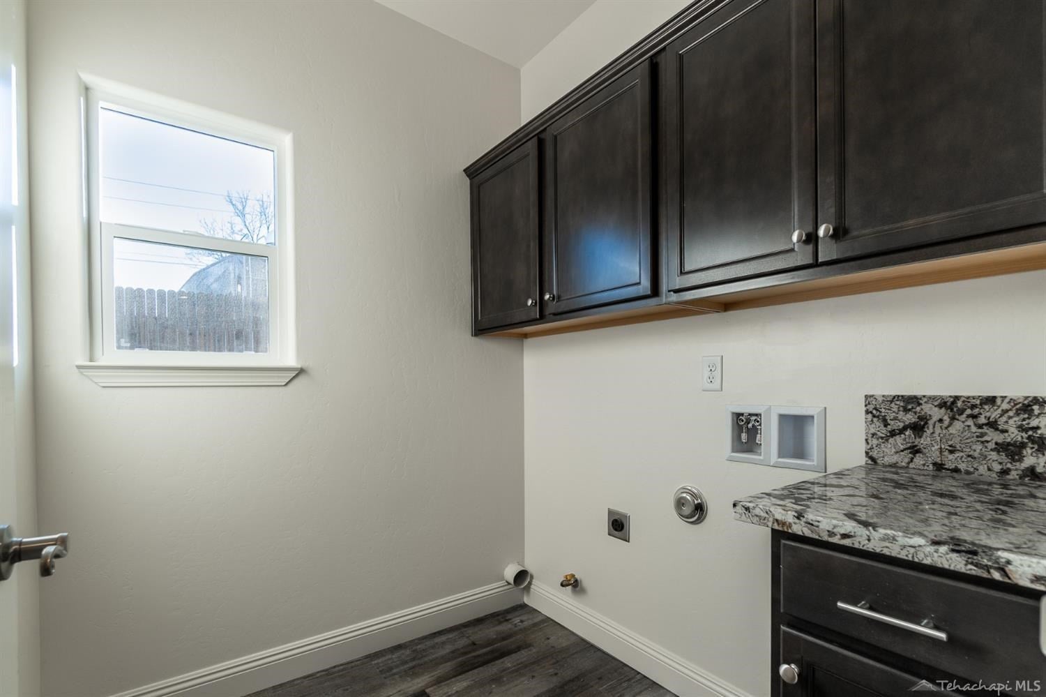 17621 Busher Way Tehachapi, CA 93561 - Photo 39 of 46 Gallery Image 39