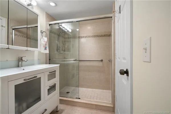 $400,000 | Undisclosed Address, Stuart, FL 34994