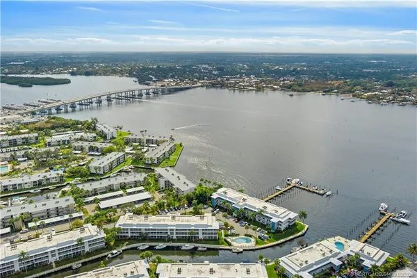 $400,000 | Undisclosed Address, Stuart, FL 34994