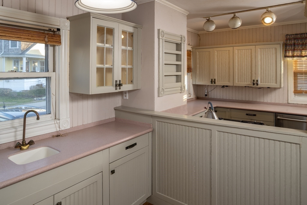 46 Sunset Avenue Hull, MA 02045 - Photo 15 of 28