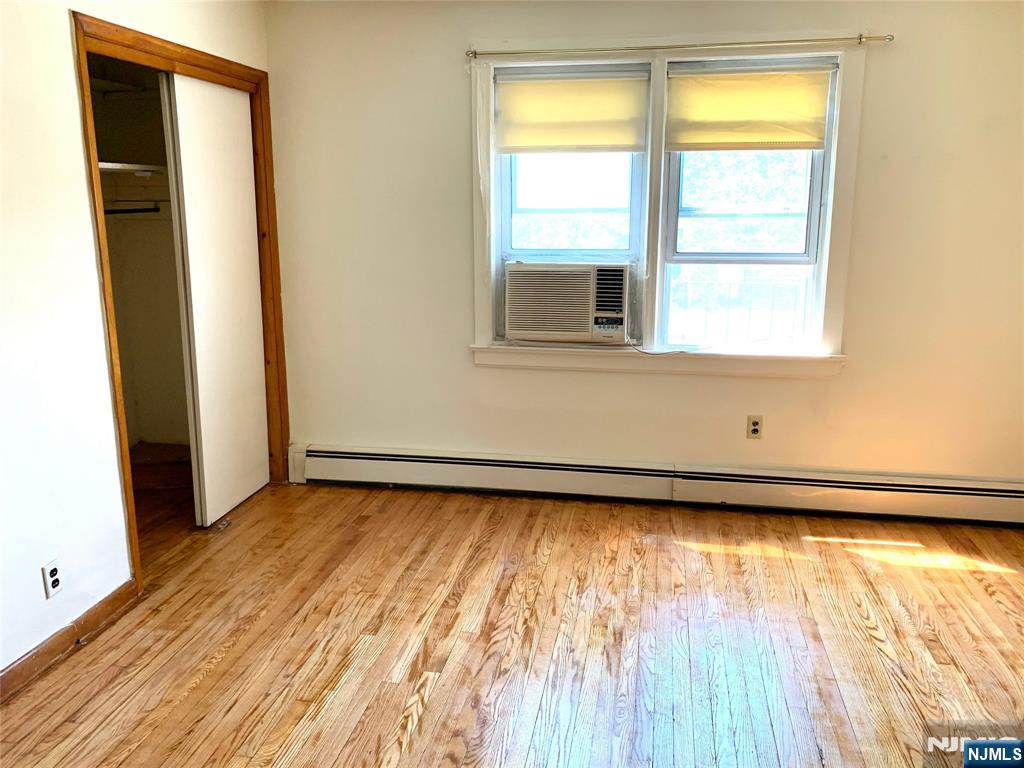 69 Feronia Way, Unit 69 1/2 Rutherford, NJ 07070 - Photo 7 of 9