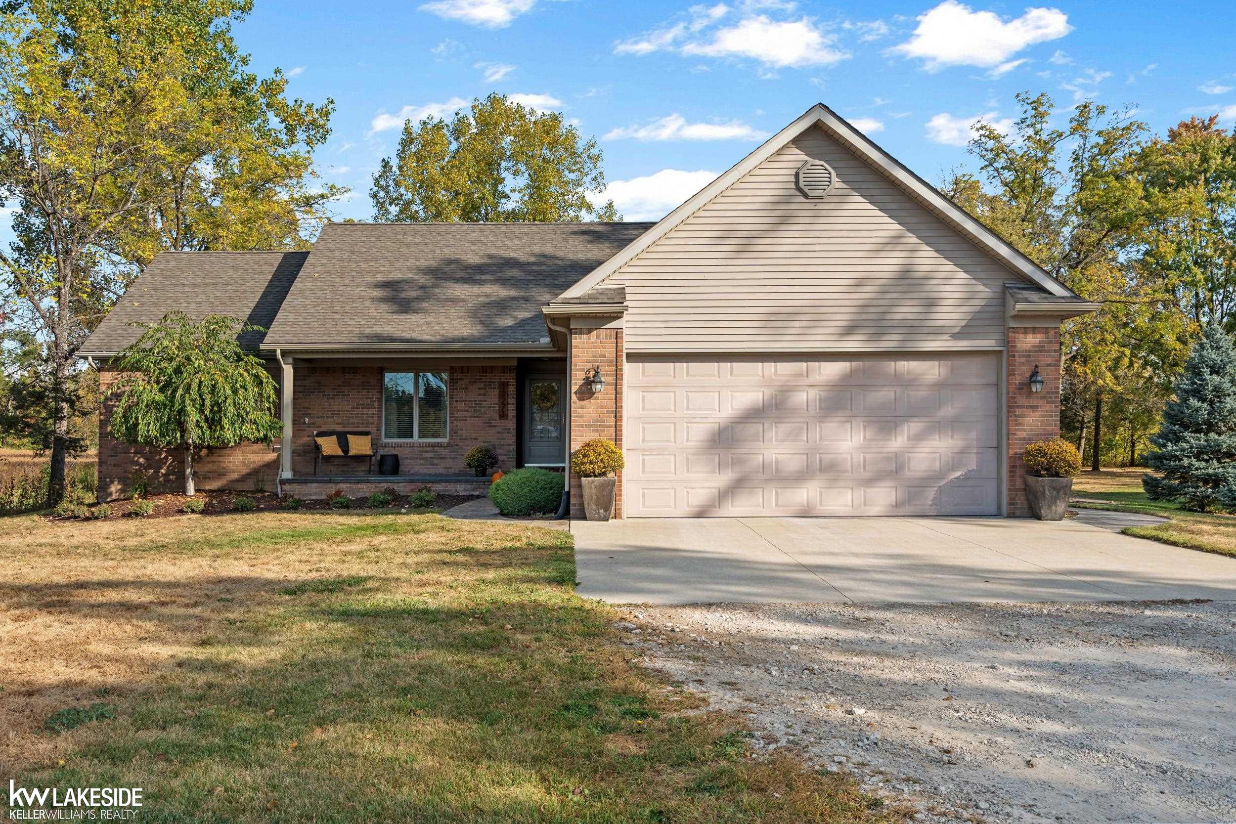 13271 31 Mile Road Washington, MI 48095 - Photo 1 of 40 50190939-3c94c01f-0de4-44e4-b1d7-5650ab56b12f.JPG