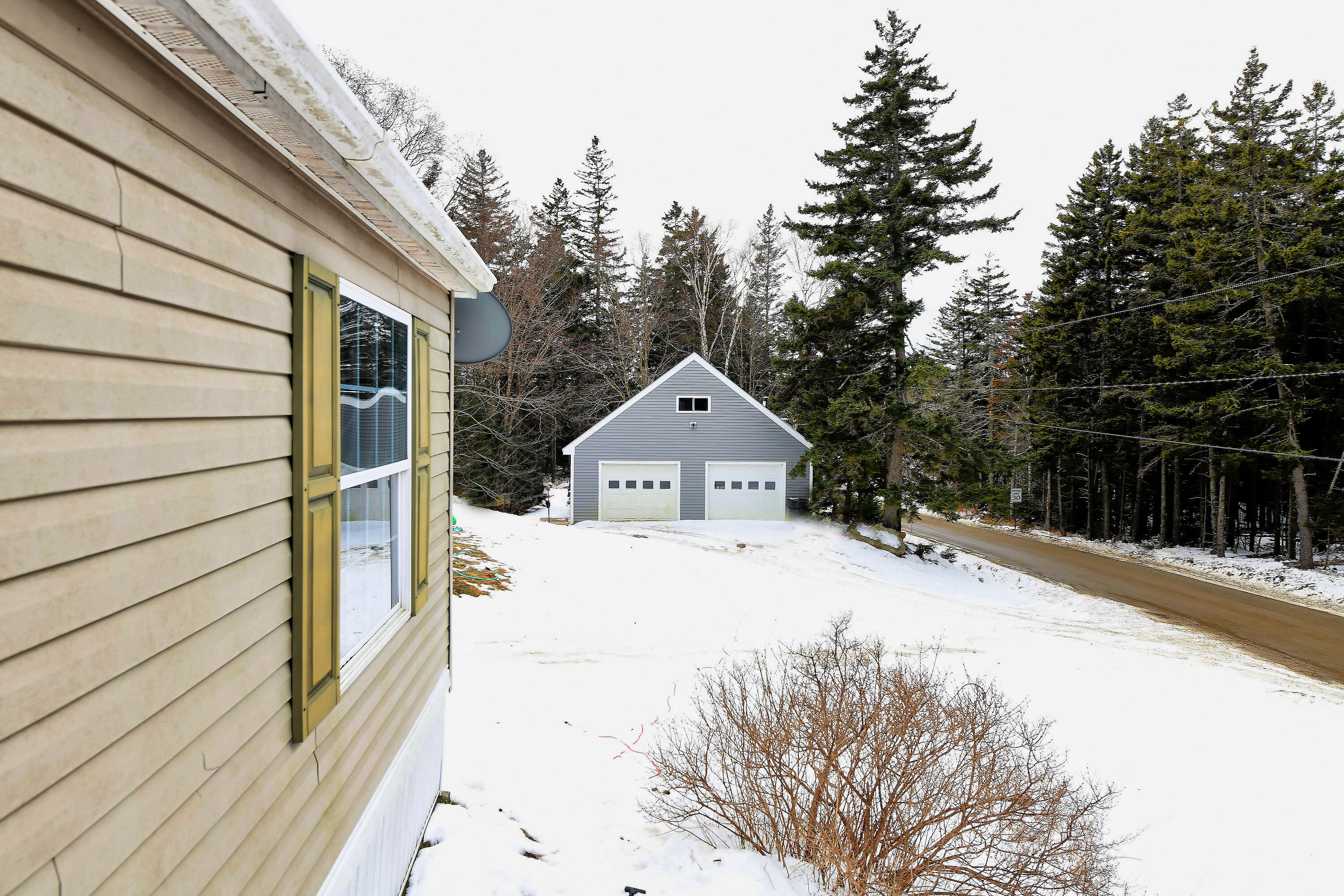 638 Oceanville Road Stonington, ME 04681 - Photo 7 of 8 638Oceanville_024