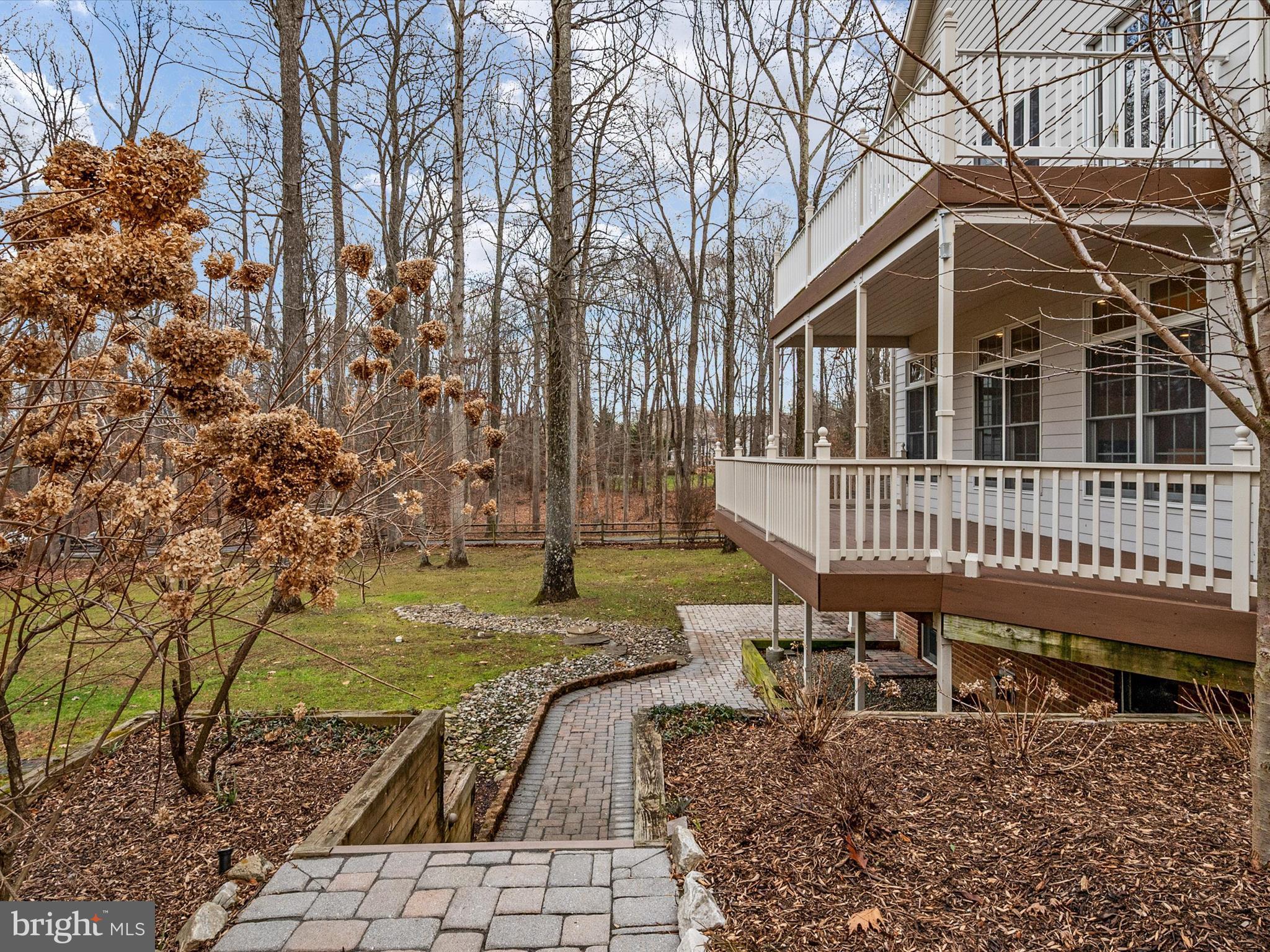 3528 Old Trail Road Edgewater, MD 21037 - Photo 38 of 90 Extensive hardscaping and landscaping throughout