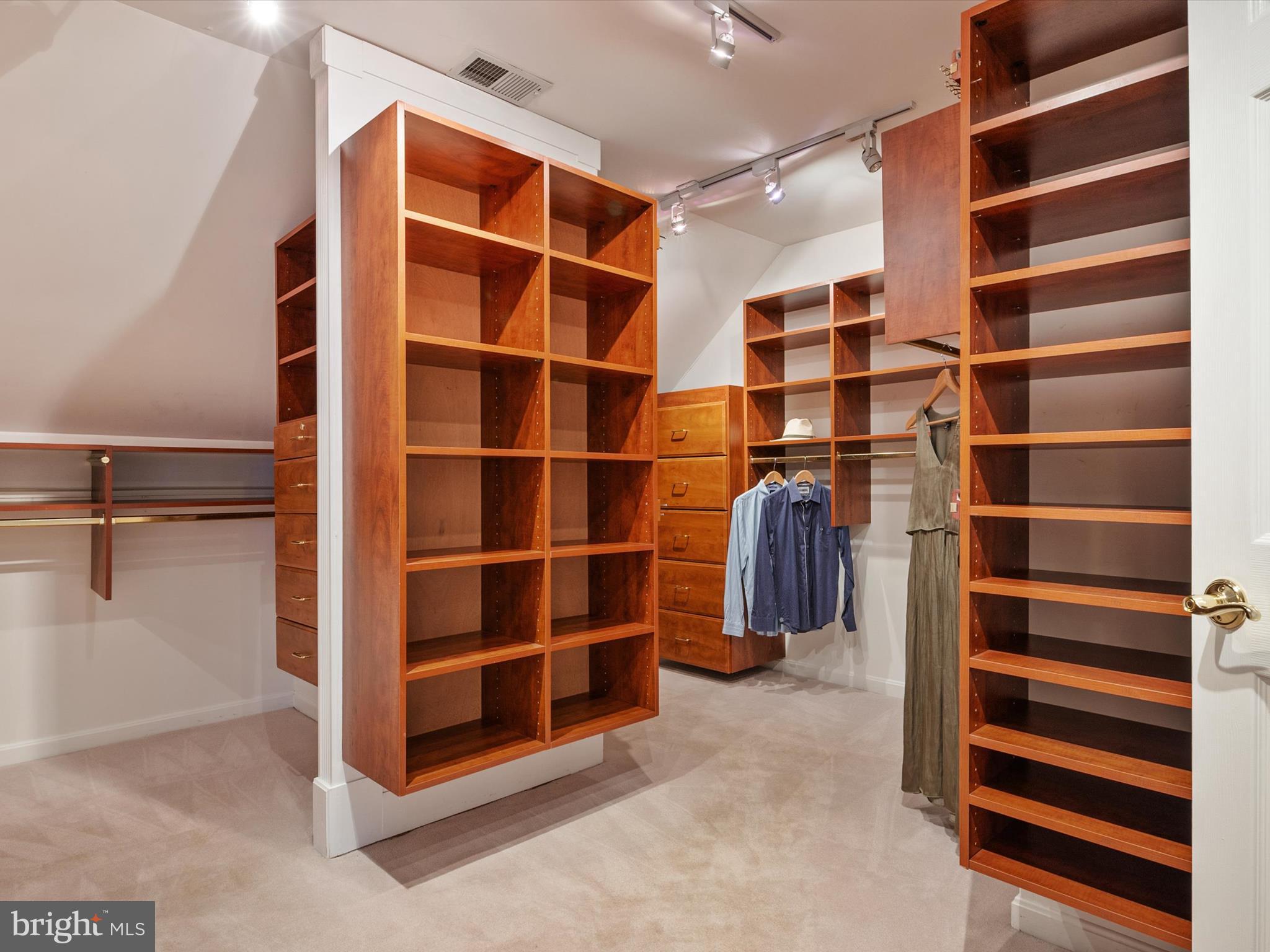 3528 Old Trail Road Edgewater, MD 21037 - Photo 53 of 90 Custom Closet