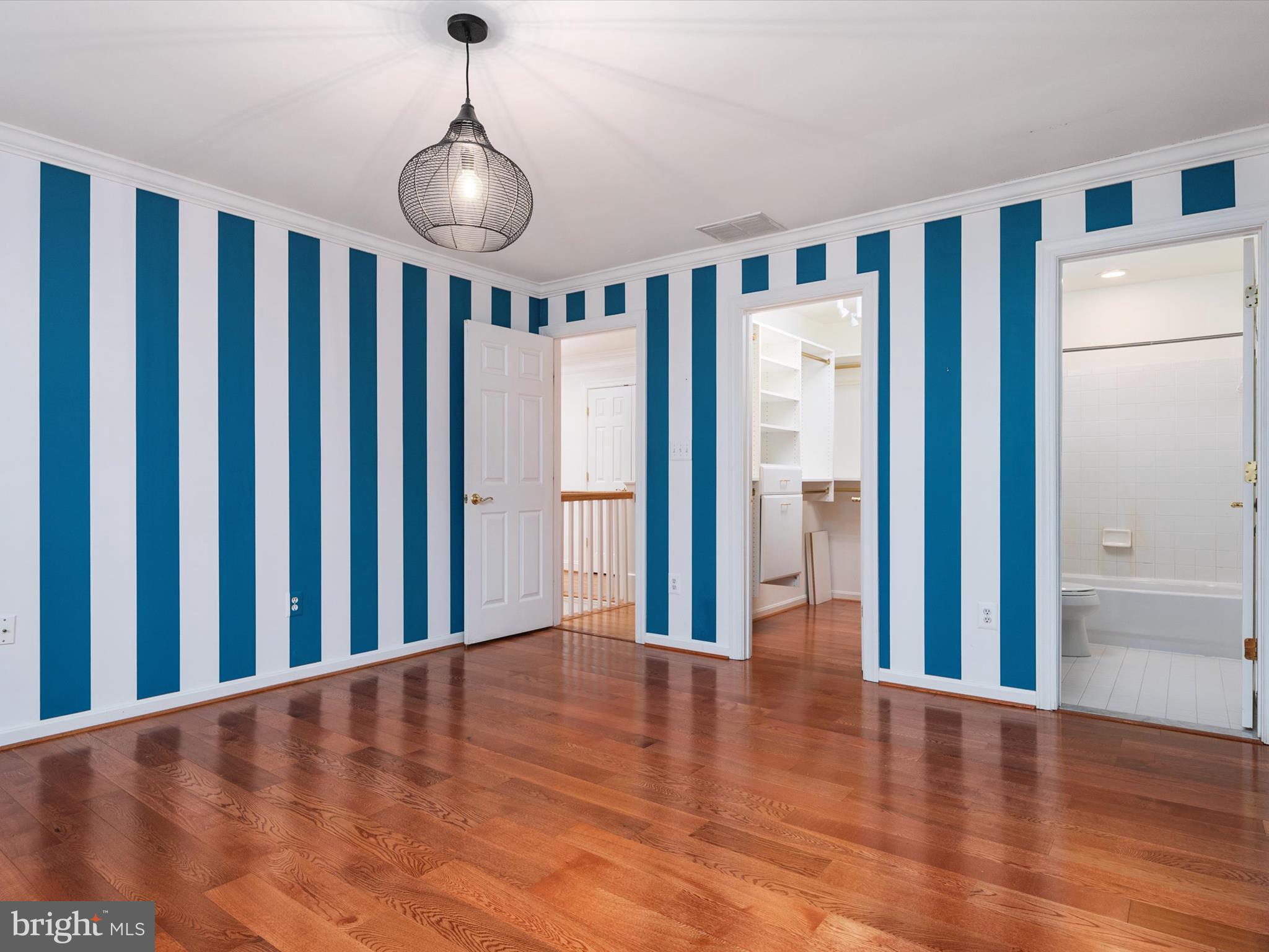 3528 Old Trail Road Edgewater, MD 21037 - Photo 58 of 90 Walk in closet and bathroom access