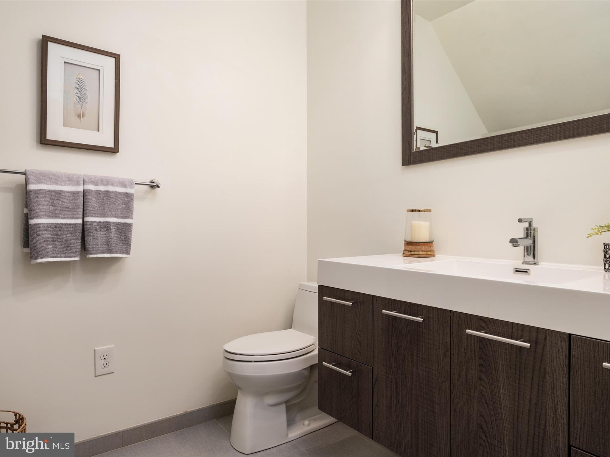 3528 Old Trail Road Edgewater, MD 21037 - Photo 76 of 90 Half bathroom