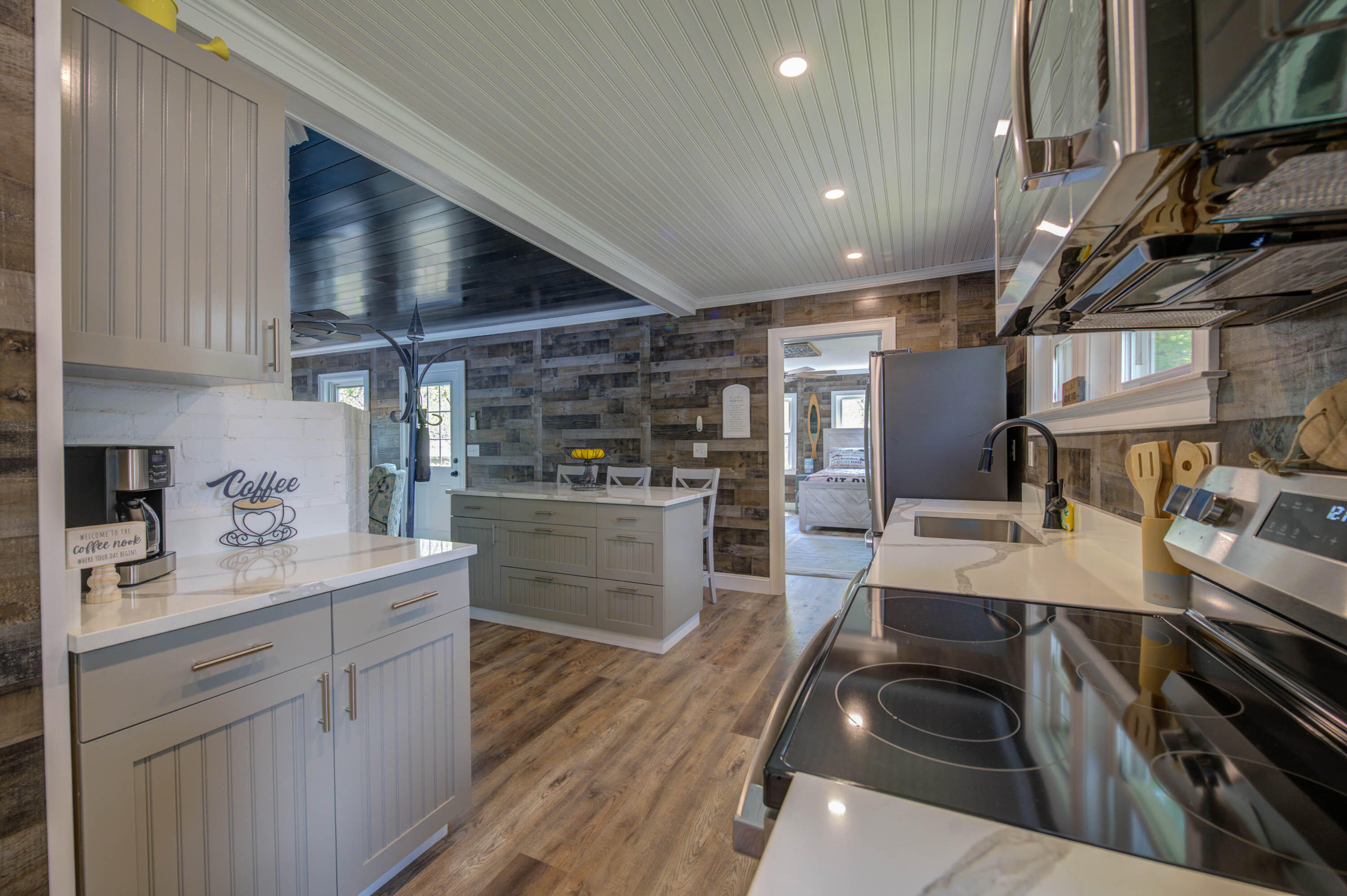 32 Boulder Road Raymond, ME 04071 - Photo 14 of 46 pic-16