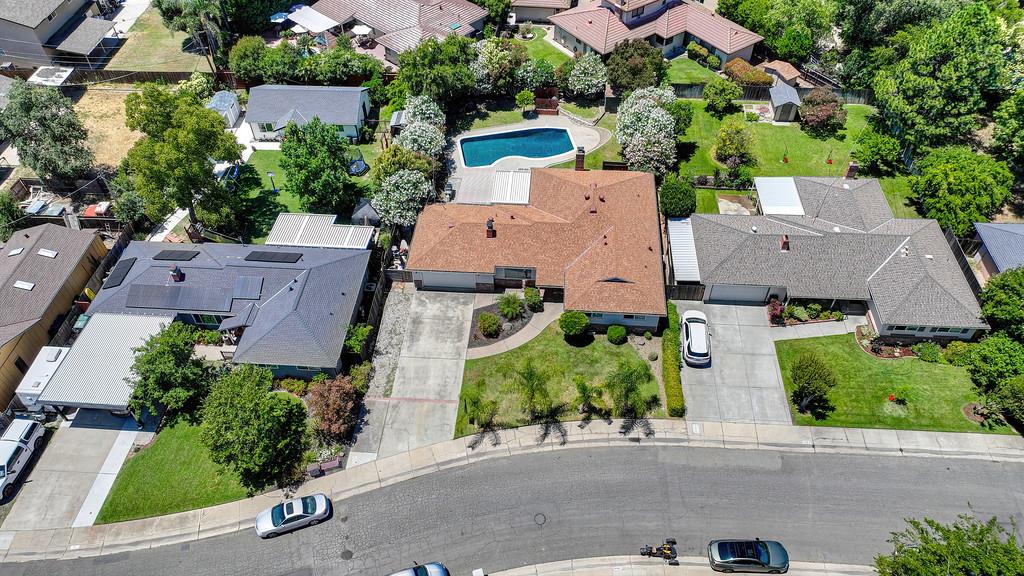 3517 Ronk Way Sacramento, CA 95821 - Photo 10 of 88