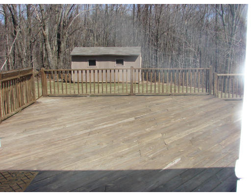 93 Town Farm Road Westminster, MA 01473 - Photo 17 of 19 Gallery Image 17