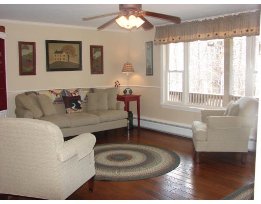 93 Town Farm Road Westminster, MA 01473 - Photo 4 of 19 Gallery Image 4