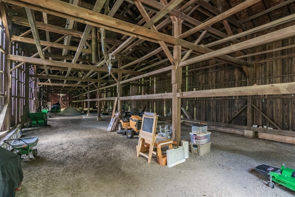 96 Straits Road Hatfield, MA 01038 - Photo 35 of 41 Gallery Image 35