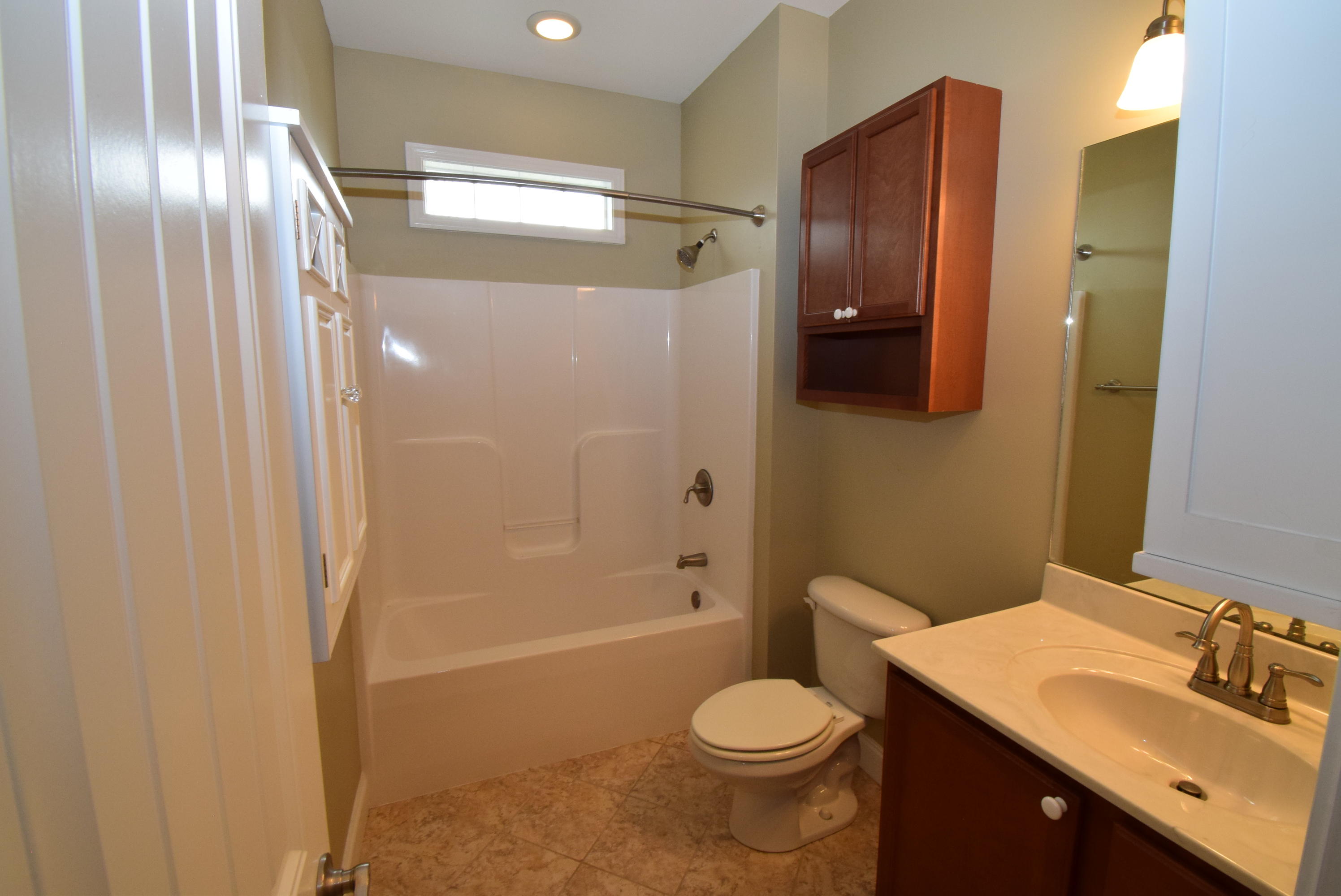 592 Sand Ridge Circle Jonesborough, TN 37659 - Photo 27 of 39 bath