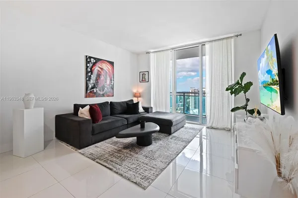 $3,300 | 951 Brickell Avenue, Unit 3603, Miami, FL 33131