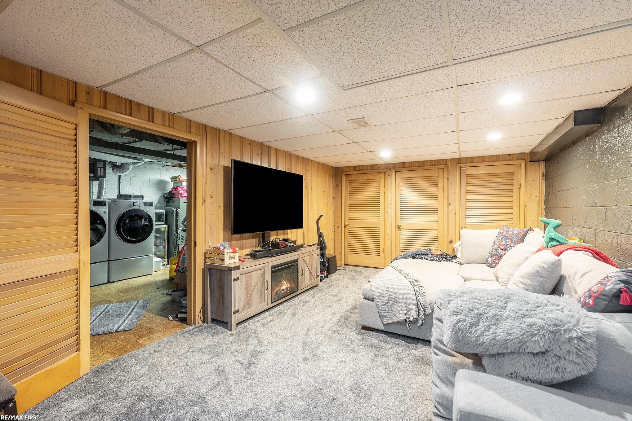867 Lincoln Road Grosse Pointe, MI 48230 - Photo 24 of 31 50165938-6579f990-2422-4886-a3aa-61d0232f1b44.JPG