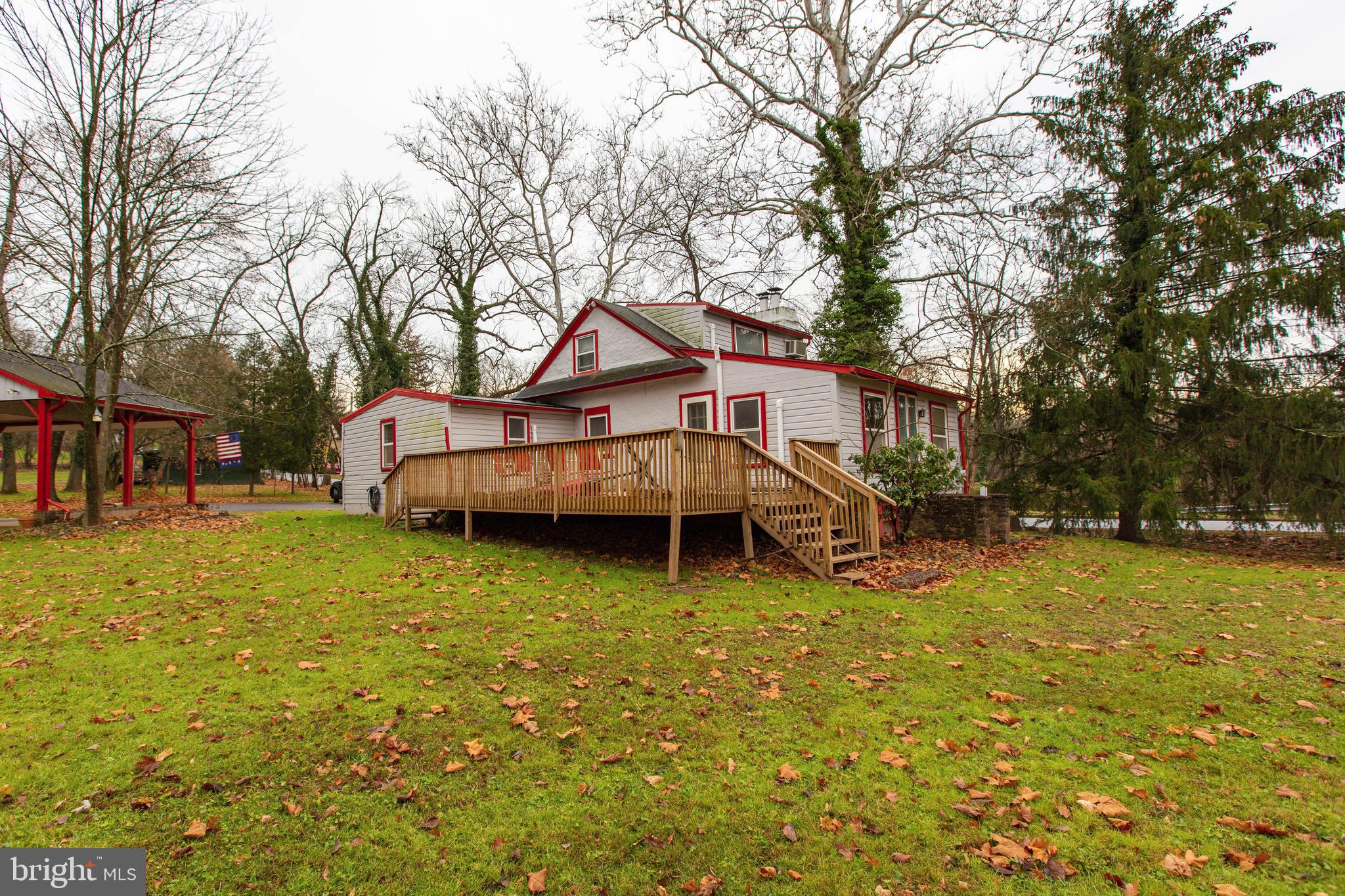 265 Pinetown Road Norristown, PA 19403 - Photo 3 of 8 Gallery Image 3
