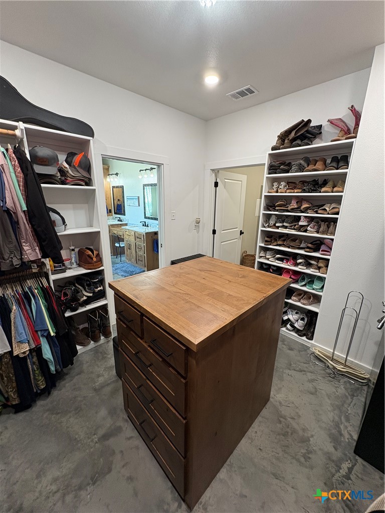 5853 Moccasin Bend Road Gatesville, TX 76528 - Photo 28 of 48 Master closet