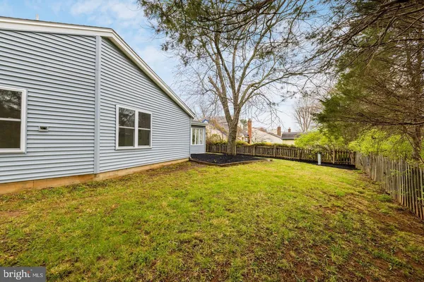 $814,900 | 230 East Juniper Avenue, Sterling, VA 20164