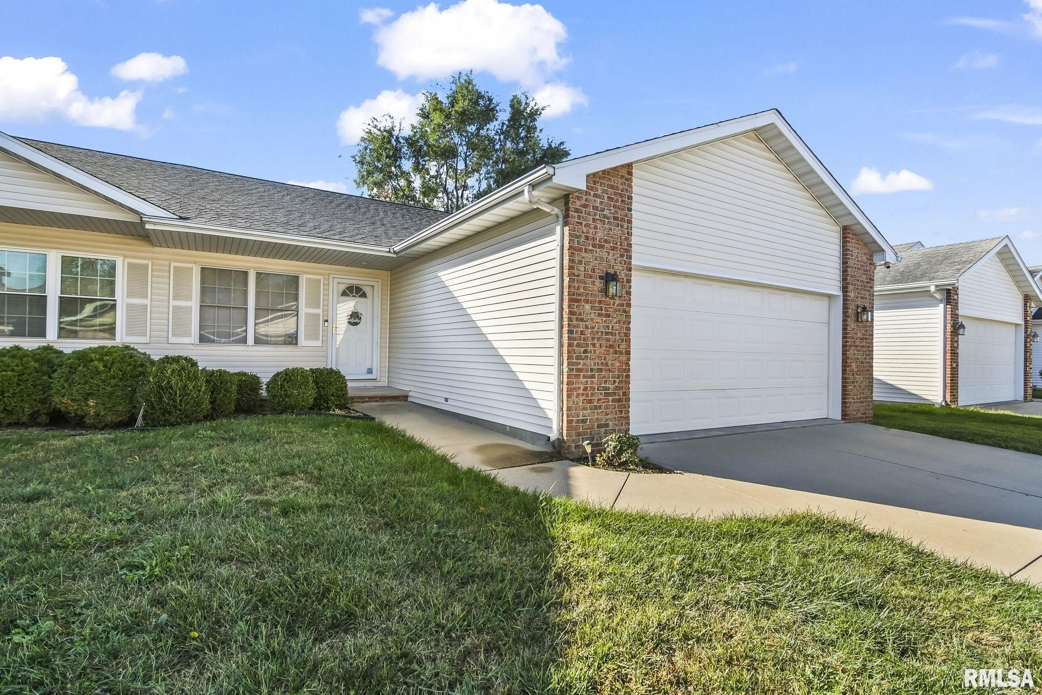 2912 Ocala Lane Springfield, IL 62707 - Photo 1 of 27