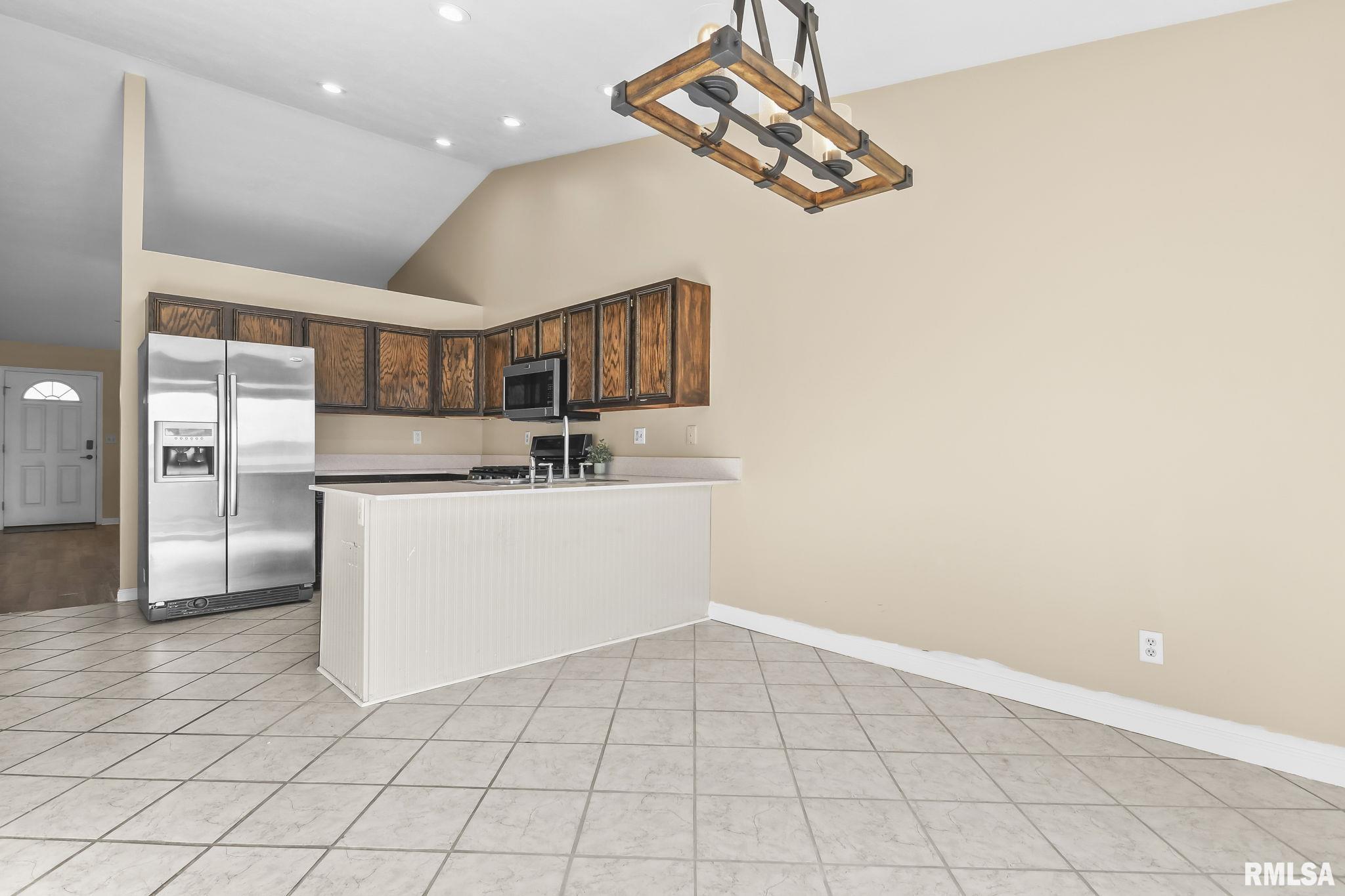 2912 Ocala Lane Springfield, IL 62707 - Photo 7 of 27