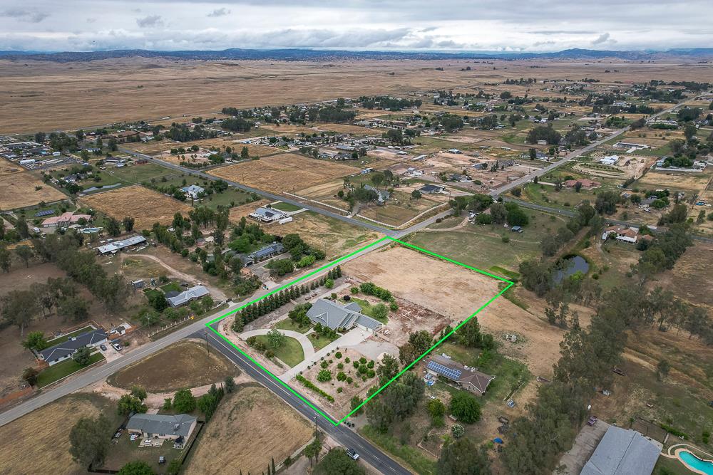 17465 Monreal Road Madera, CA 93636 - Photo 52 of 59 a view of a city