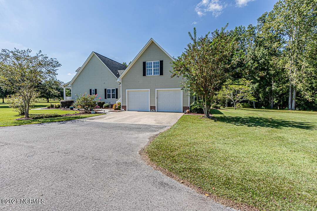 235 Northwest Bridge Road Jacksonville, NC 28540 - Photo 8 of 95 LindaY_NWBridge (1 of 1)-4
