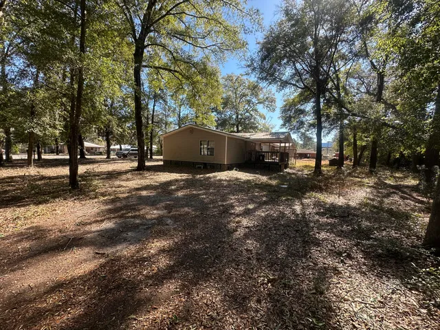 $130,000 | 377 Laird Drive, Freeport, FL 32439