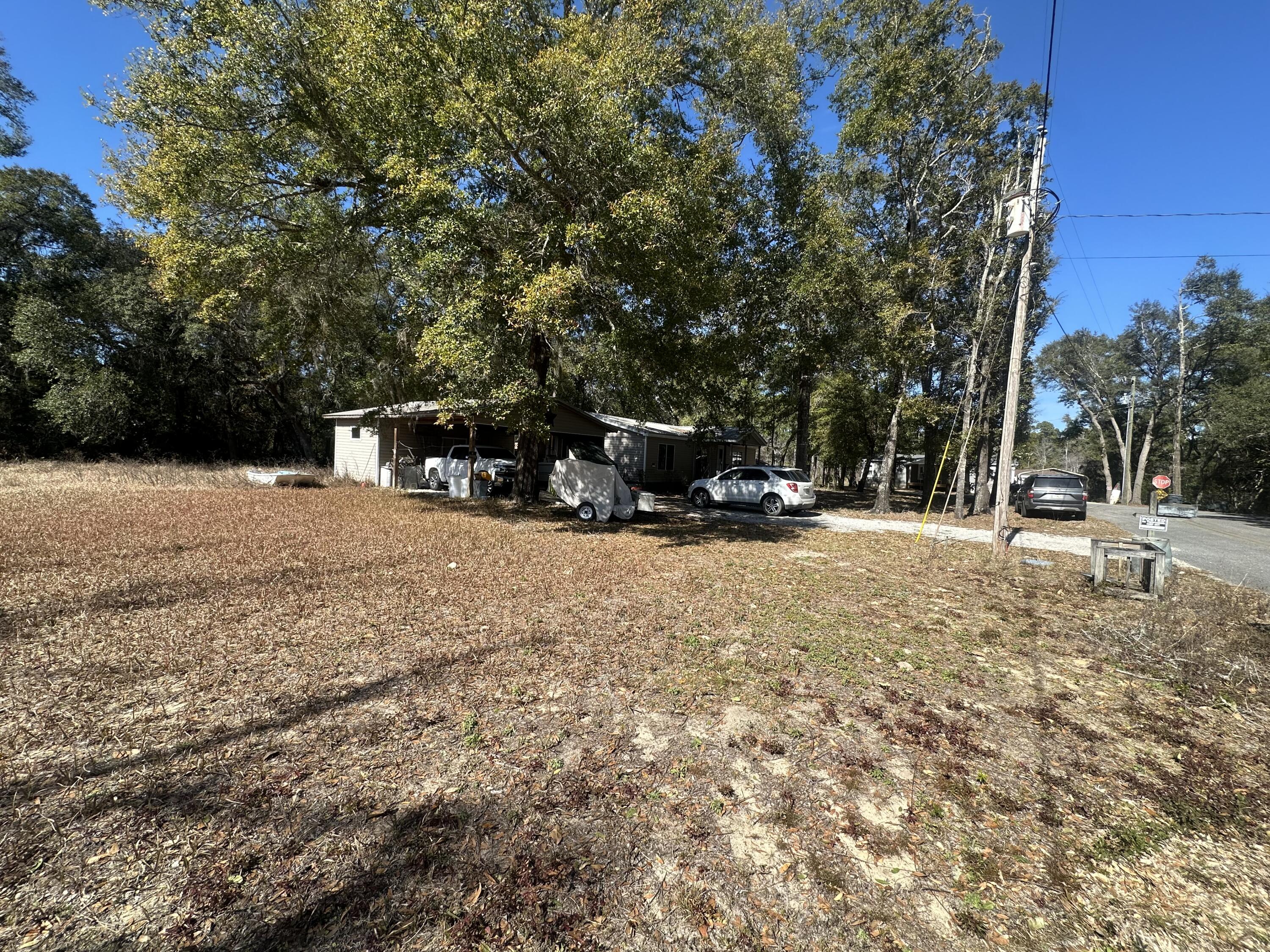 377 Laird Drive Freeport, FL 32439 - Photo 6 of 8 IMG_7751