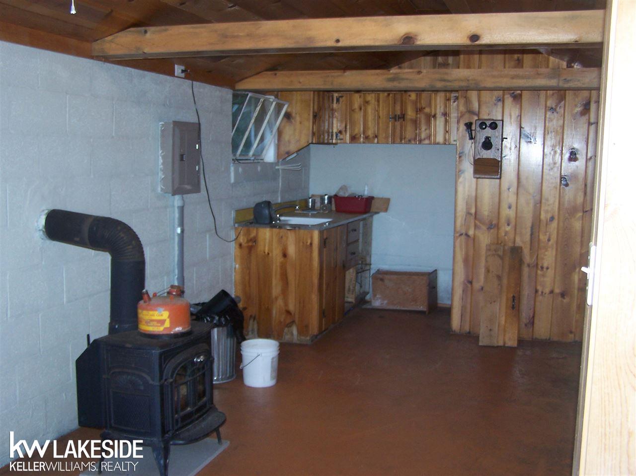 10333 Kay Ray Road Williamsburg, MI 49690 - Photo 46 of 69