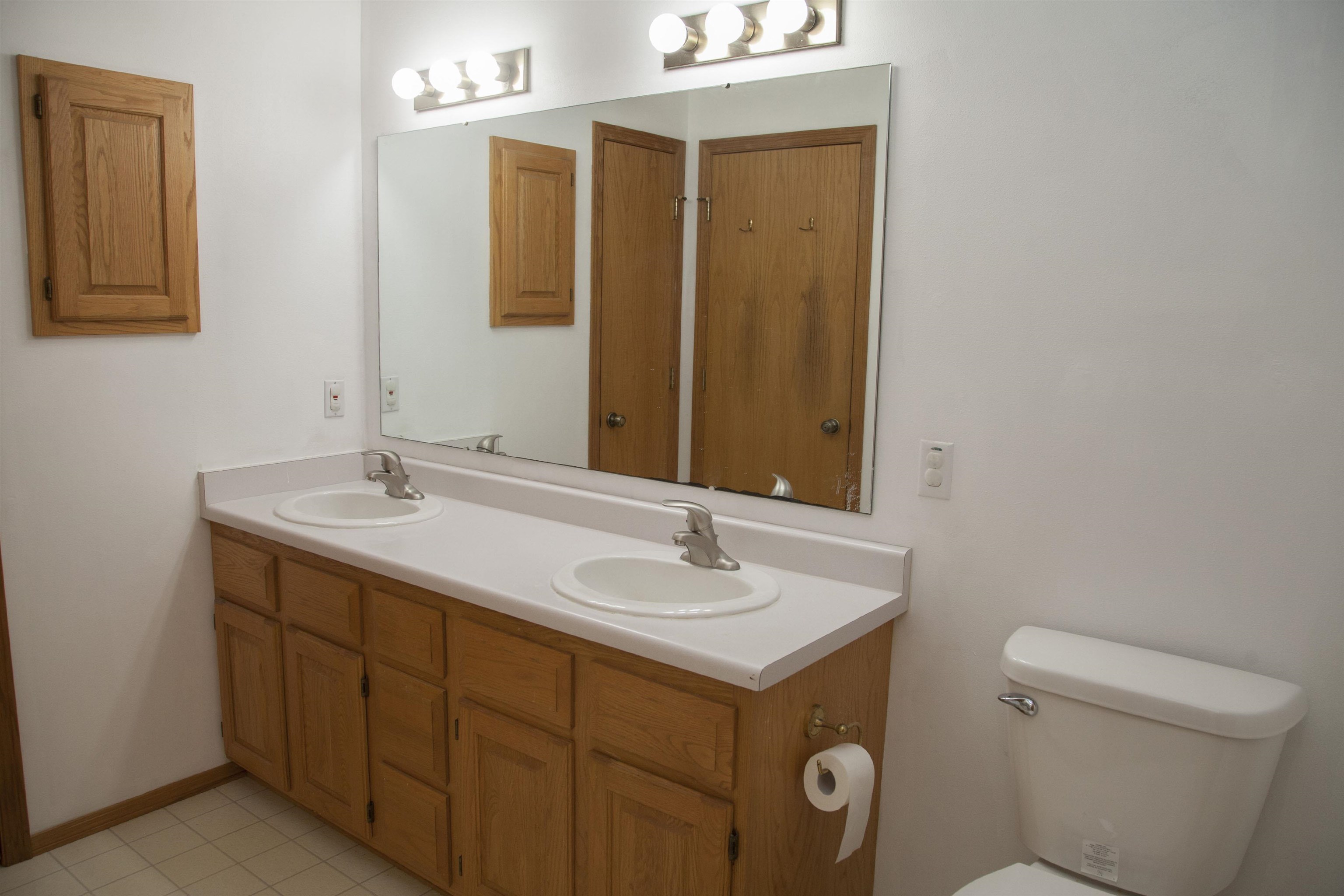 819 Spellman Street Mount Horeb, WI 53572 - Photo 14 of 32