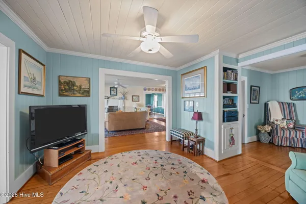 $889,900 | 1339 Bayview Road, Bath, NC 27808