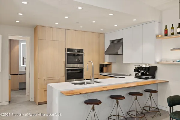 $15,900,000 | 211 West Main Street, Aspen, CO 81611