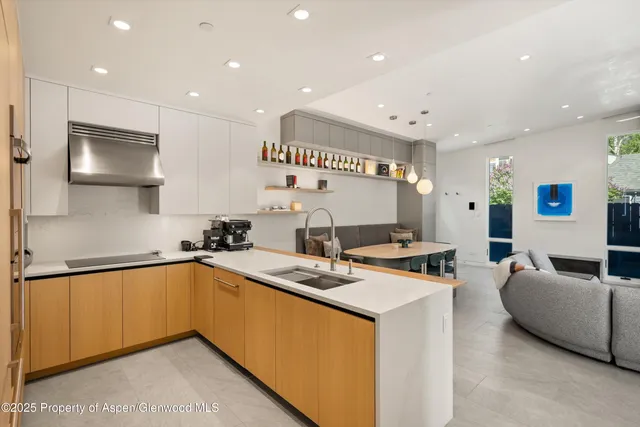 $15,900,000 | 211 West Main Street, Aspen, CO 81611