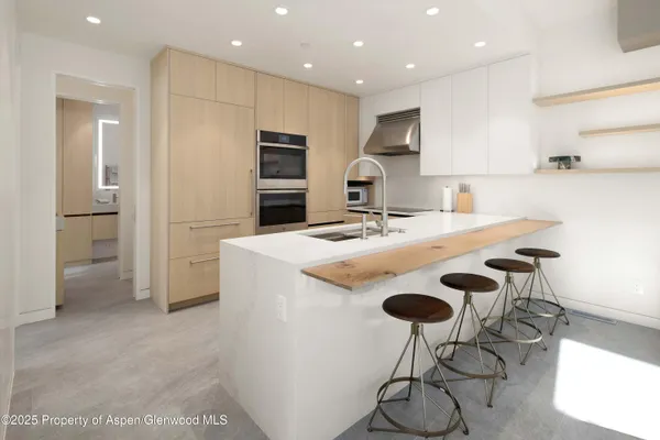 $15,900,000 | 211 West Main Street, Aspen, CO 81611