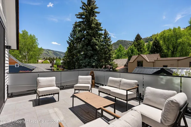 $15,900,000 | 211 West Main Street, Aspen, CO 81611